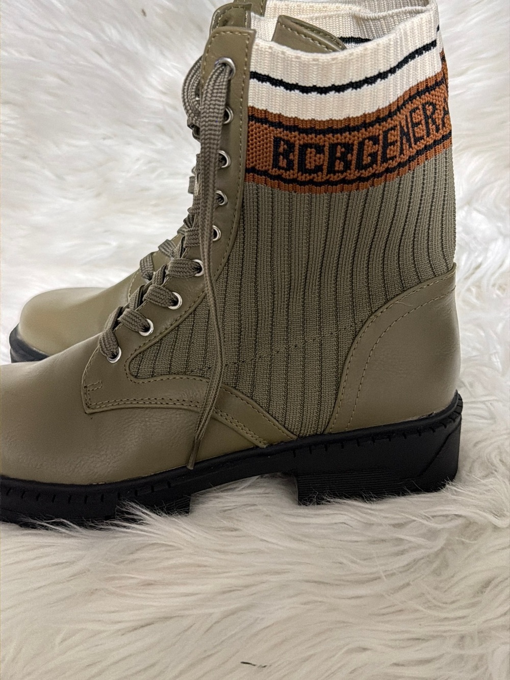 BCBGeneration Tassie Combat Women’s Olive Green Lace-Up Combat Boots 7.5 (38) - Picture 5 of 9